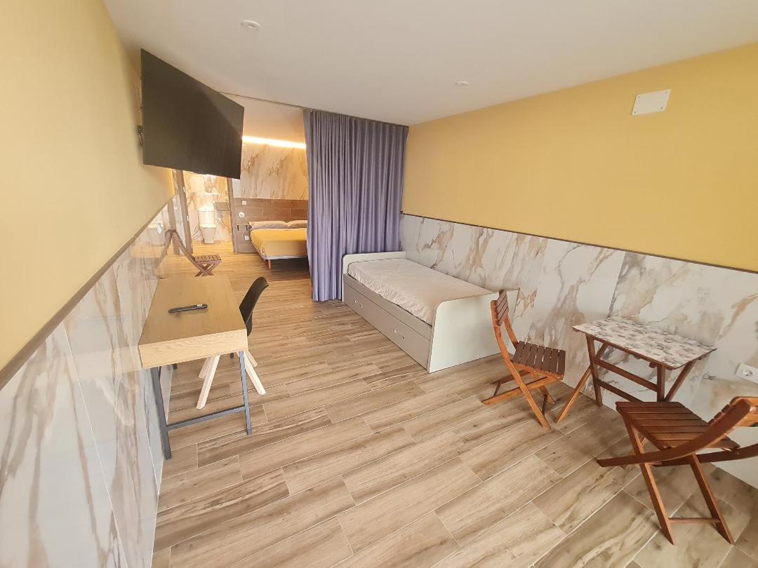 Habitaciones Y Estudios- Hotel "Posada De Cantabria El Solar" - Cenas Y Gintonic- Bar -Terraza Panoramica Galizano Bagian luar foto