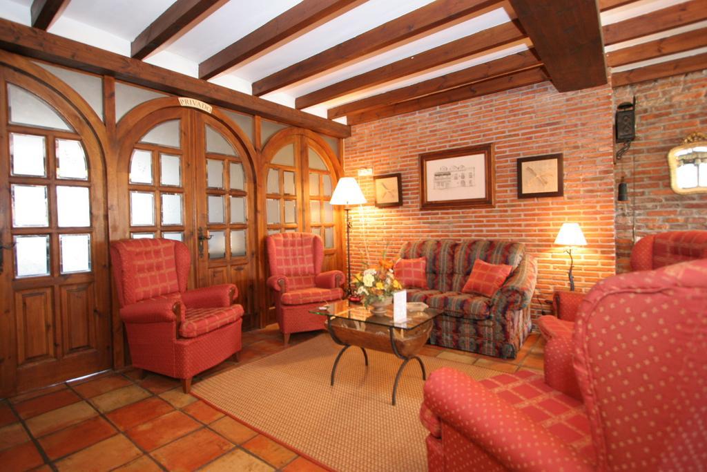 Habitaciones Y Estudios- Hotel "Posada De Cantabria El Solar" - Cenas Y Gintonic- Bar -Terraza Panoramica Galizano Bagian luar foto