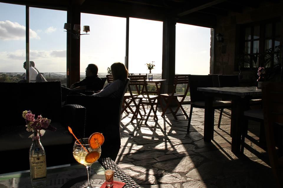 Habitaciones Y Estudios- Hotel "Posada De Cantabria El Solar" - Cenas Y Gintonic- Bar -Terraza Panoramica Galizano Bagian luar foto